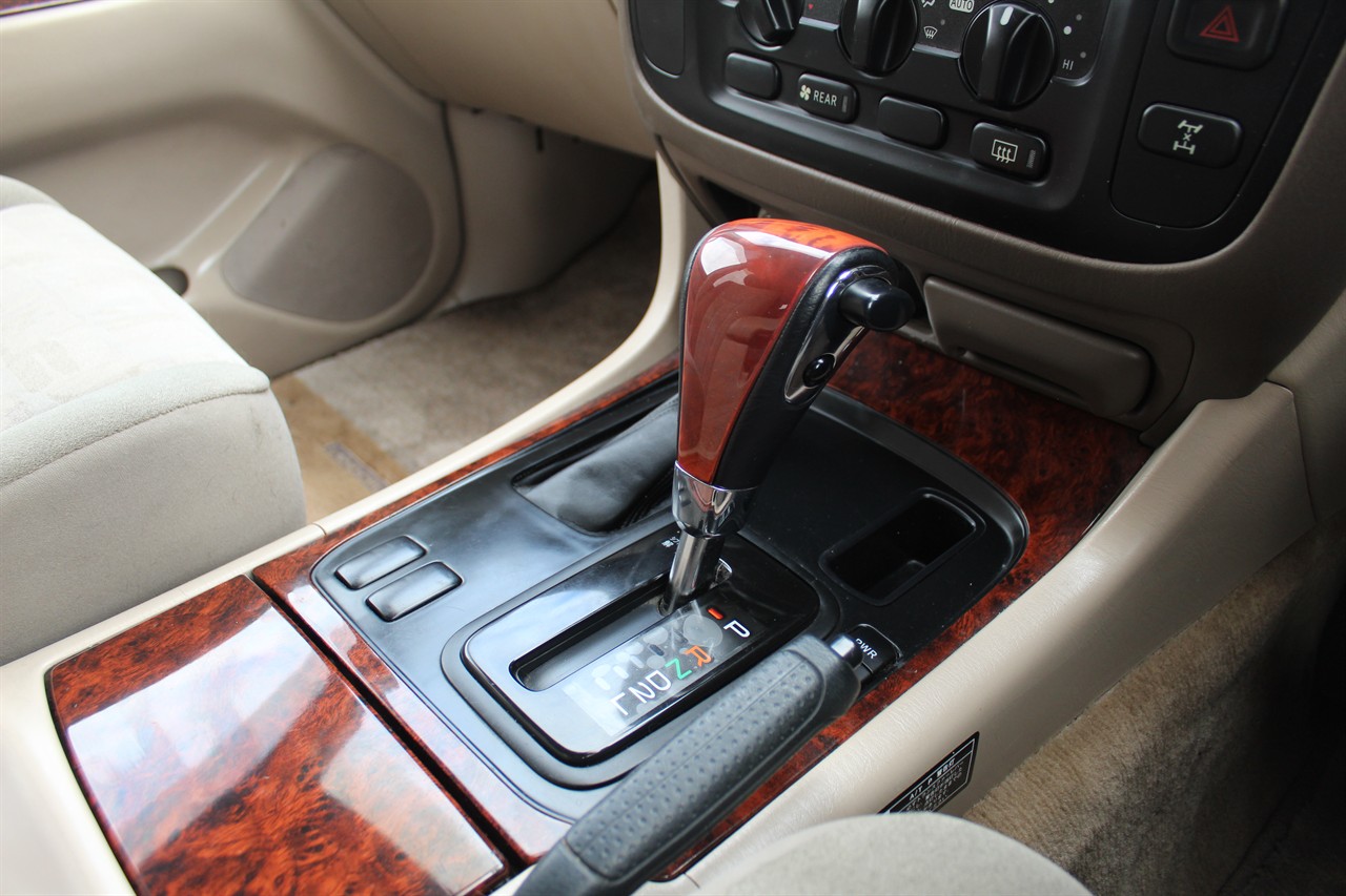 2002 Toyota Landcruiser