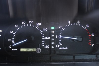 2002 Toyota Landcruiser - Thumbnail