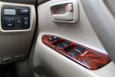 2002 Toyota Landcruiser - Thumbnail