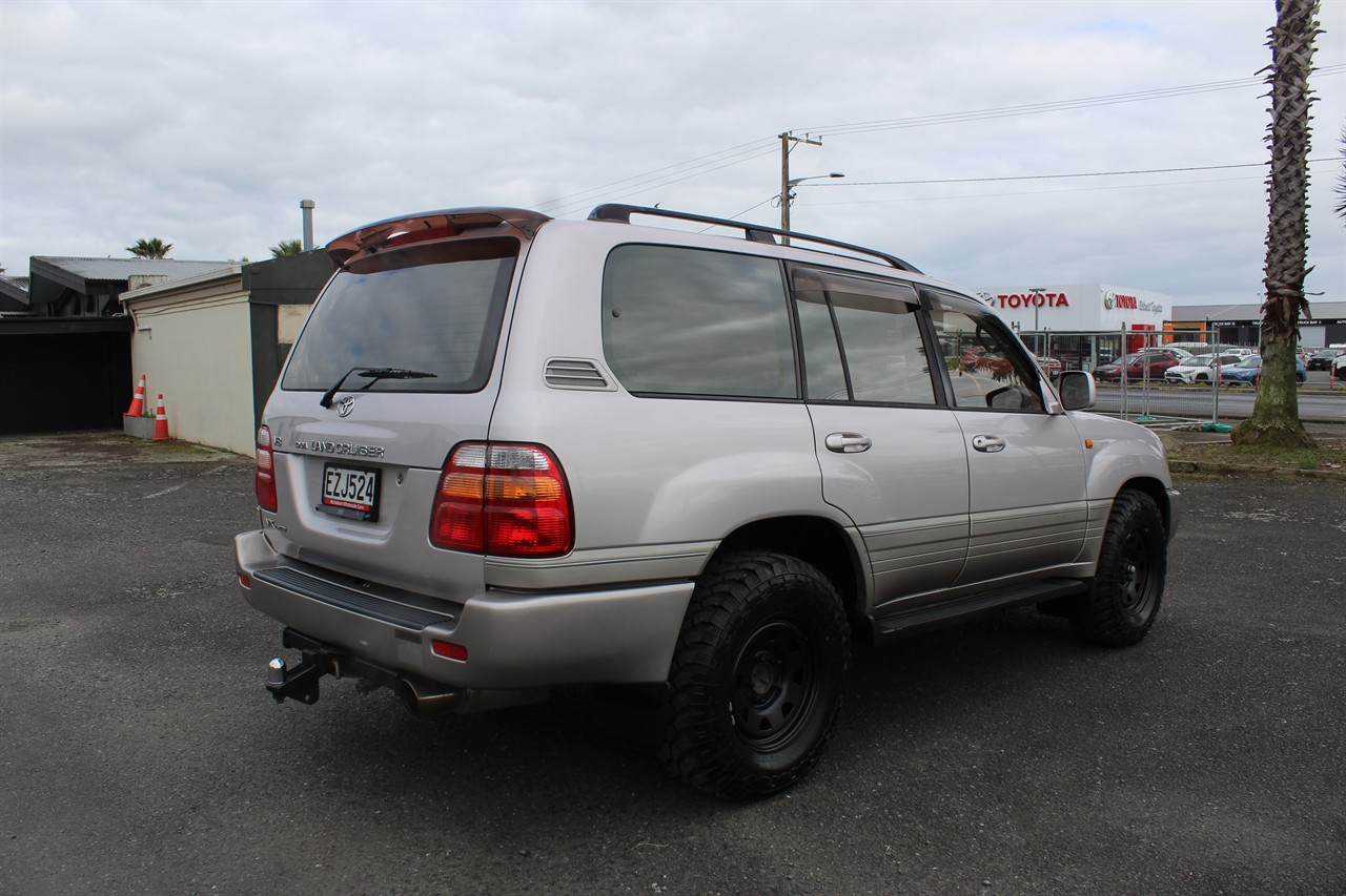 2002 Toyota Landcruiser