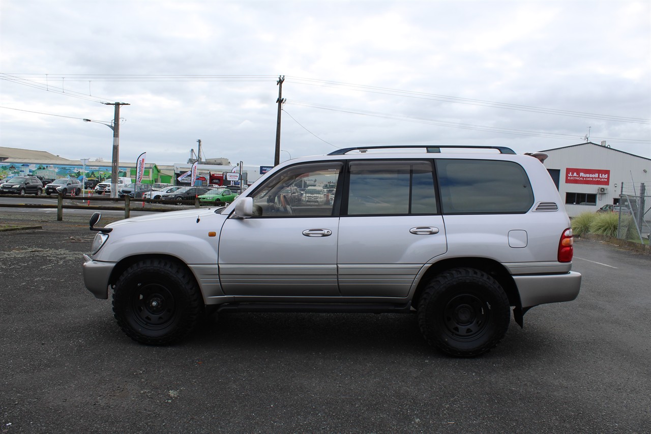 2002 Toyota Landcruiser