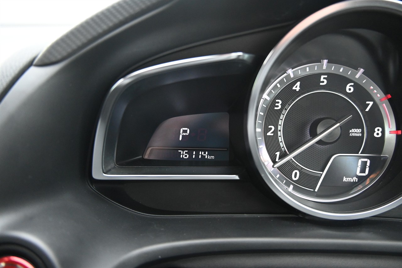 2014 Mazda Axela