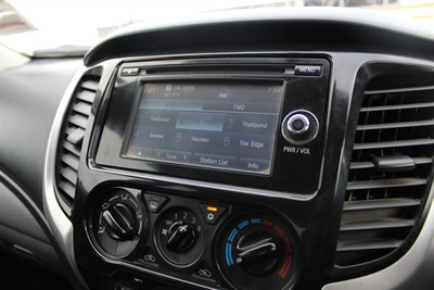 2015 Mitsubishi Triton - Thumbnail