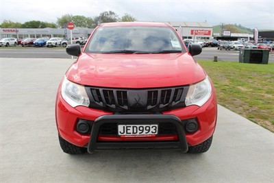 2015 Mitsubishi Triton - Thumbnail