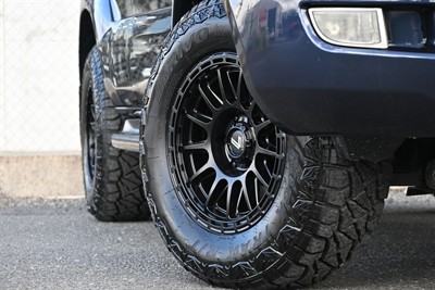 2004 Toyota Landcruiser Prado - Thumbnail