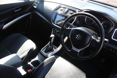 2018 Suzuki S-Cross - Thumbnail