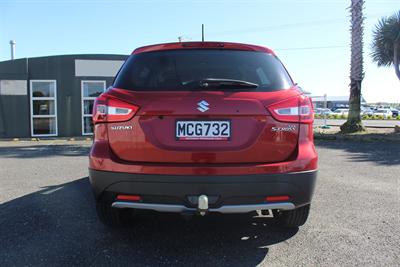 2018 Suzuki S-Cross - Thumbnail