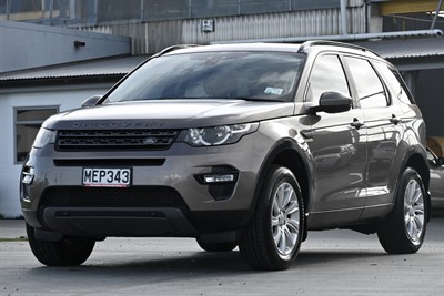 2015 Land Rover Discovery - Thumbnail