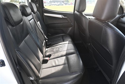 2018 Isuzu D-Max - Thumbnail