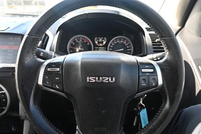2018 Isuzu D-Max - Thumbnail