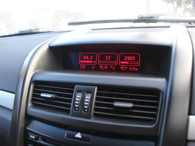 2008 Holden Commodore - Thumbnail