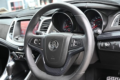 2016 Holden Commodore - Thumbnail