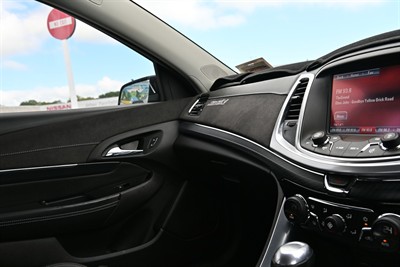 2016 Holden Commodore - Thumbnail