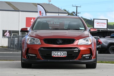 2016 Holden Commodore - Thumbnail