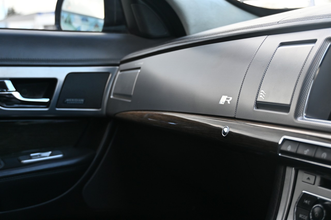 2013 Jaguar Xf