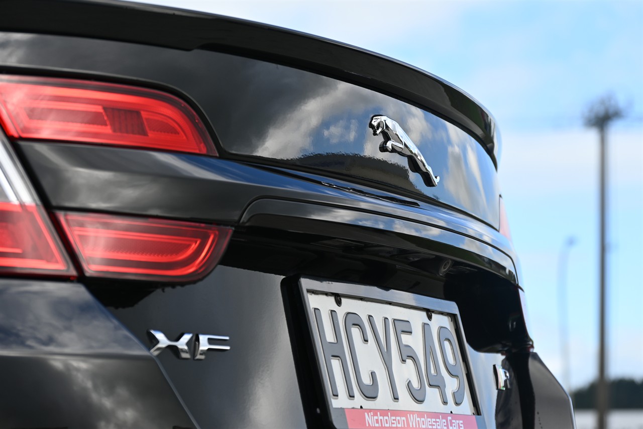 2013 Jaguar Xf