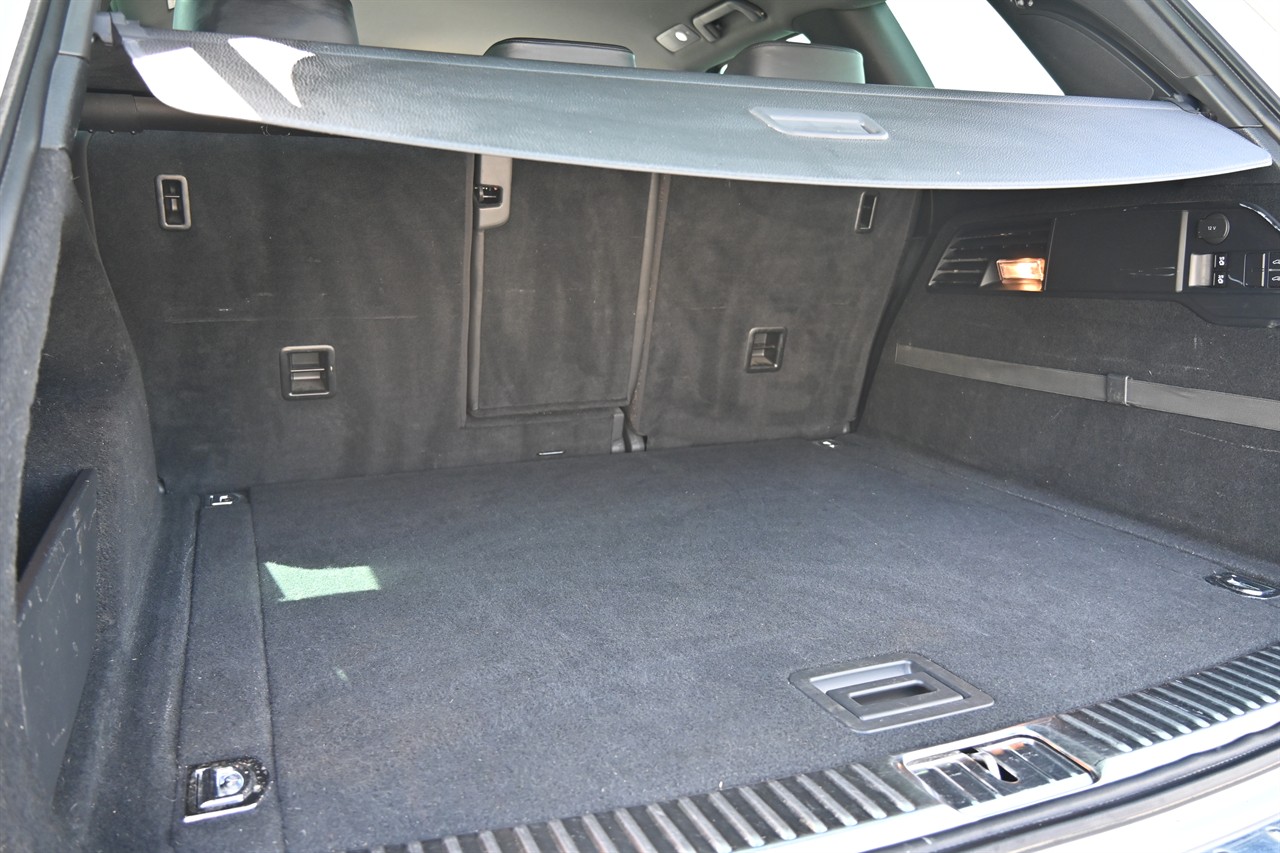 2016 Volkswagen Touareg