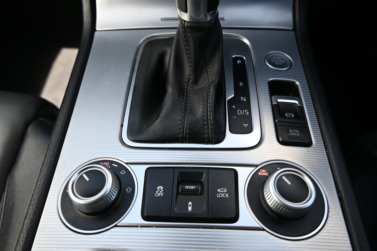 2016 Volkswagen Touareg