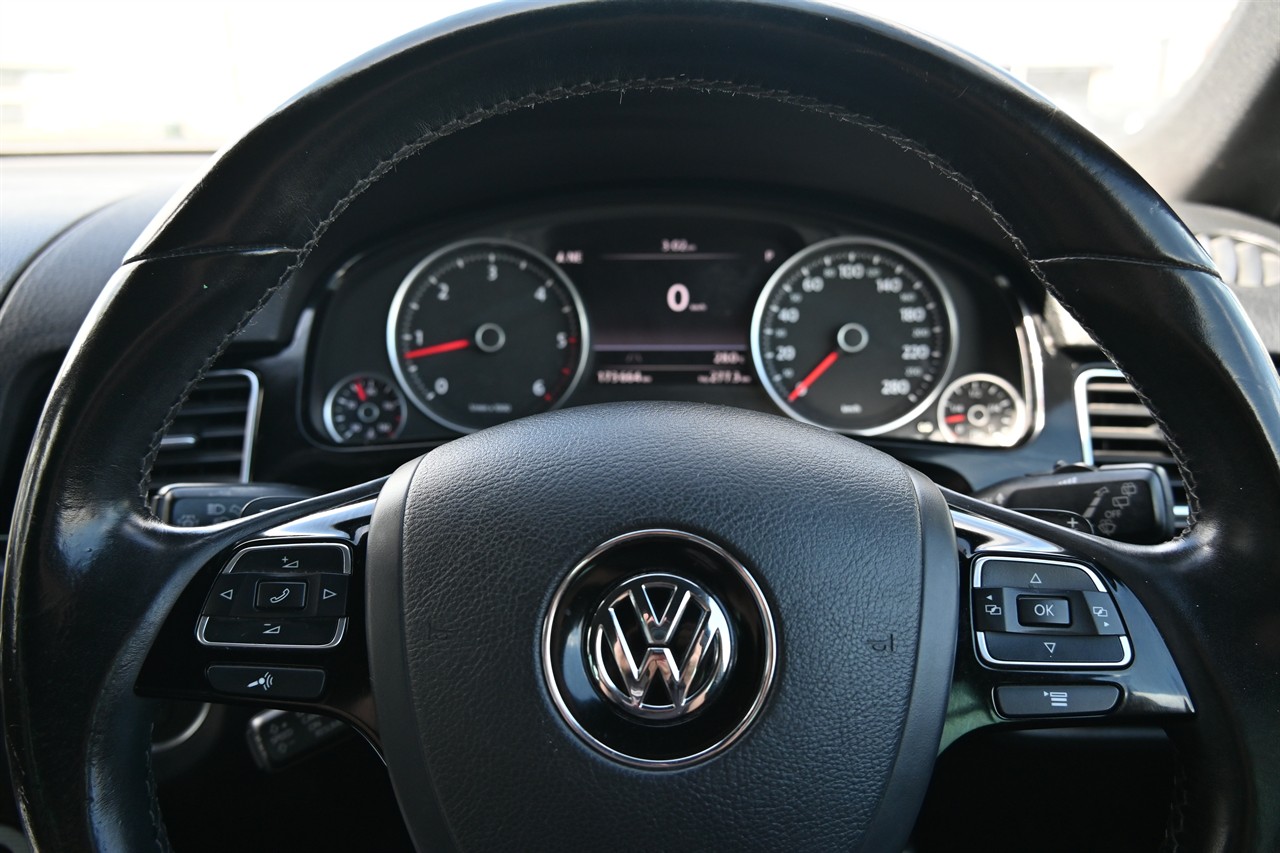 2016 Volkswagen Touareg