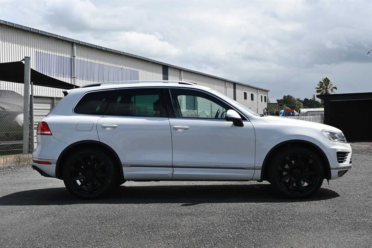 2016 Volkswagen Touareg