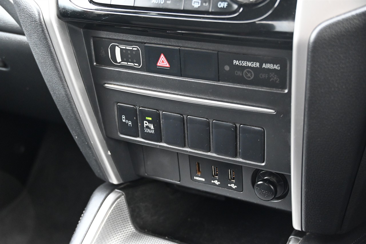 2022 Mitsubishi Triton