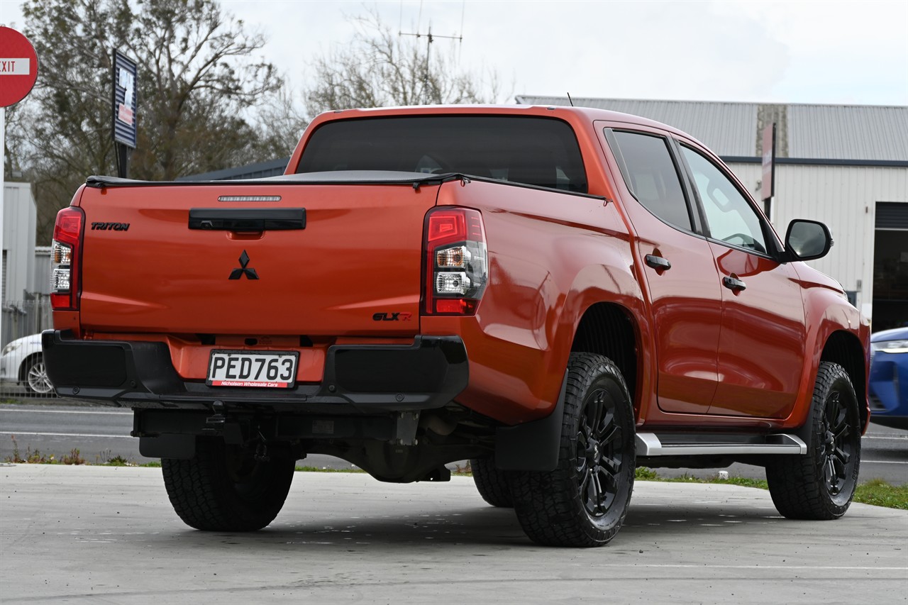 2022 Mitsubishi Triton