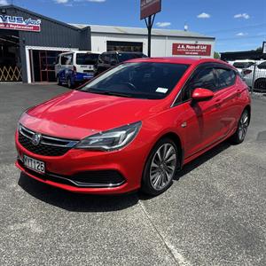 2017 Holden Astra - Thumbnail