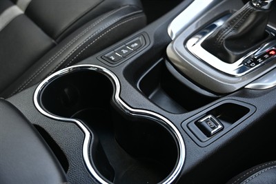 2015 Holden Commodore - Thumbnail