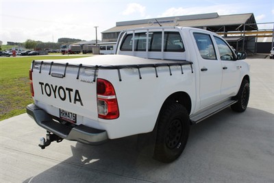 2014 Toyota Hilux - Thumbnail