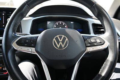 2022 Volkswagen T-Roc - Thumbnail