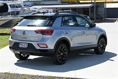 2022 Volkswagen T-Roc - Thumbnail
