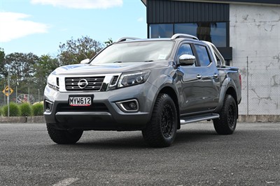 2020 Nissan Navara - Thumbnail