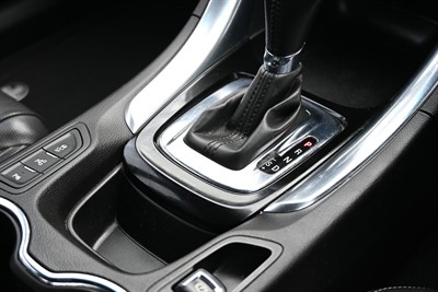 2017 Holden Commodore - Thumbnail