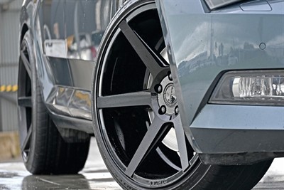 2017 Skoda Superb - Thumbnail