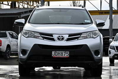2015 Toyota Rav4 - Thumbnail