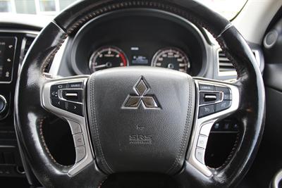 2020 Mitsubishi Triton - Thumbnail
