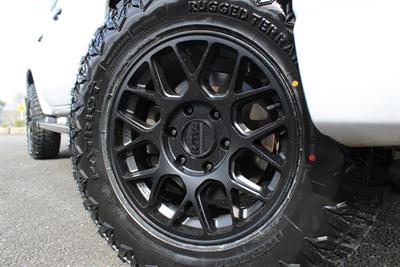 2020 Mitsubishi Triton - Thumbnail