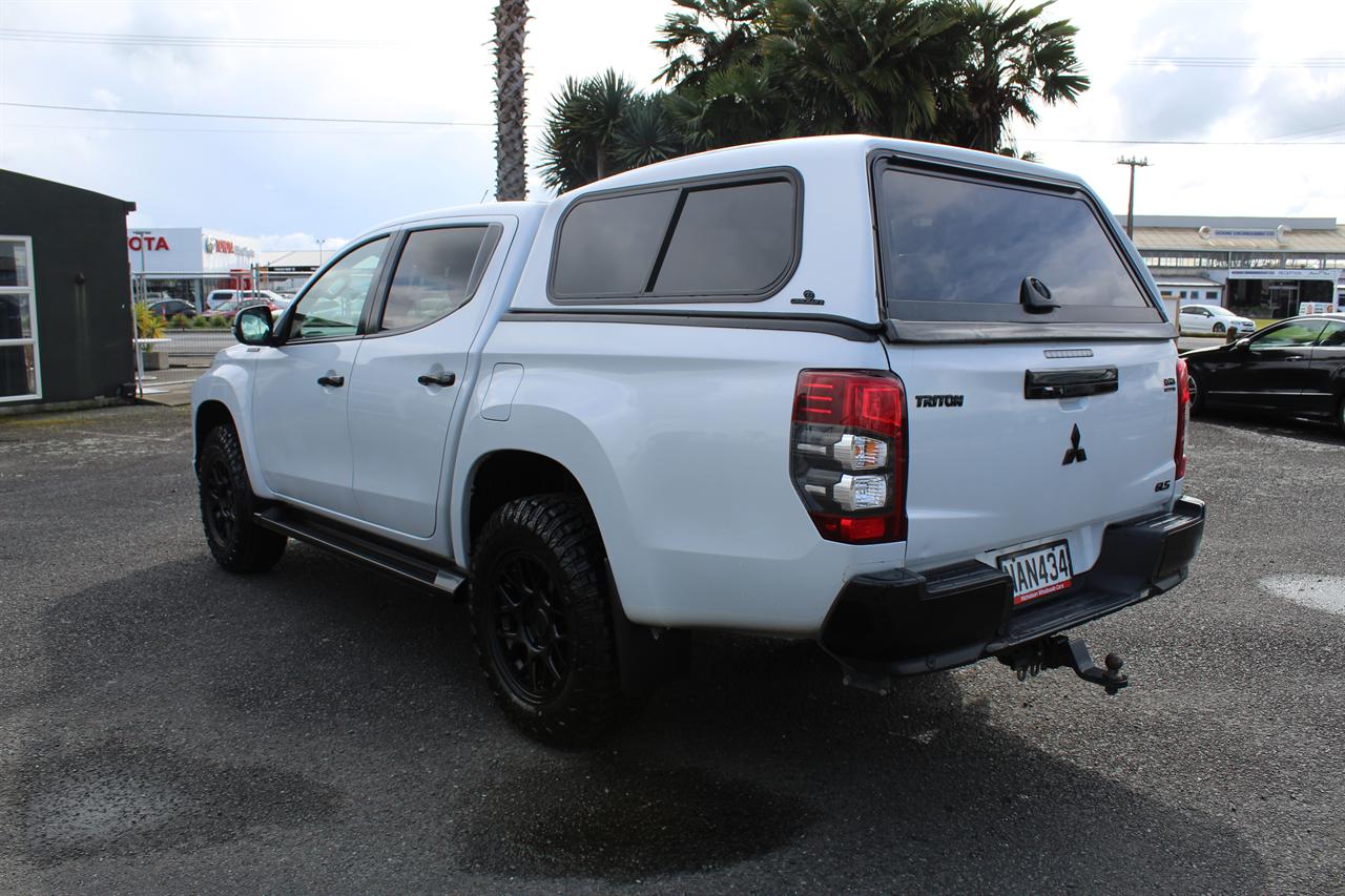 2020 Mitsubishi Triton