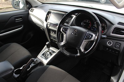 2020 Mitsubishi Triton - Thumbnail