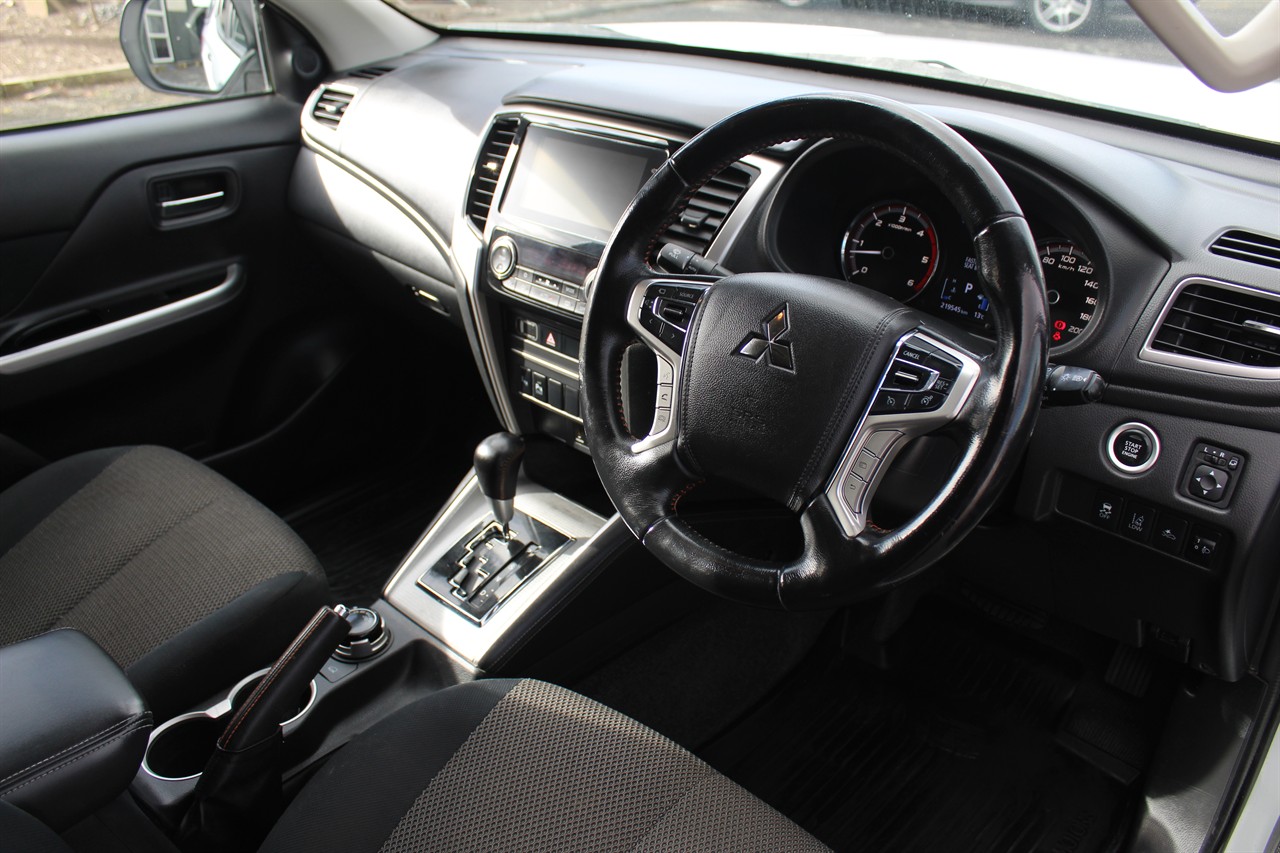 2020 Mitsubishi Triton