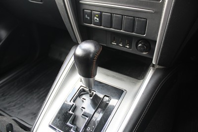 2020 Mitsubishi Triton - Thumbnail