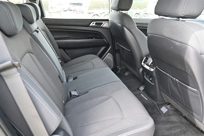 2019 Ssangyong Rexton - Thumbnail