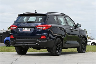 2019 Ssangyong Rexton - Thumbnail