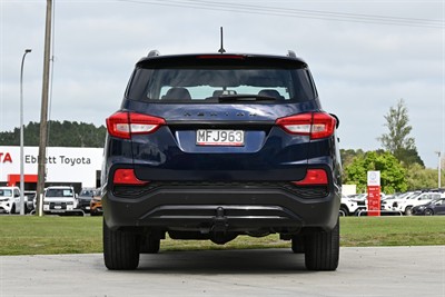 2019 Ssangyong Rexton - Thumbnail
