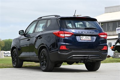 2019 Ssangyong Rexton - Thumbnail