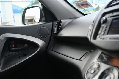 2011 Toyota Rav4 - Thumbnail