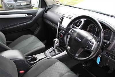 2018 Isuzu D-Max - Thumbnail