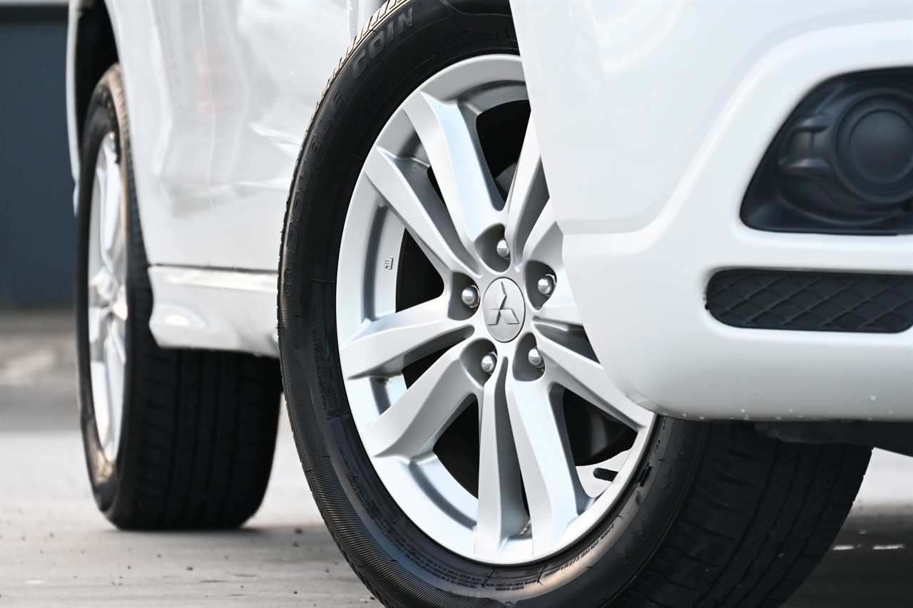 2012 Mitsubishi RVR