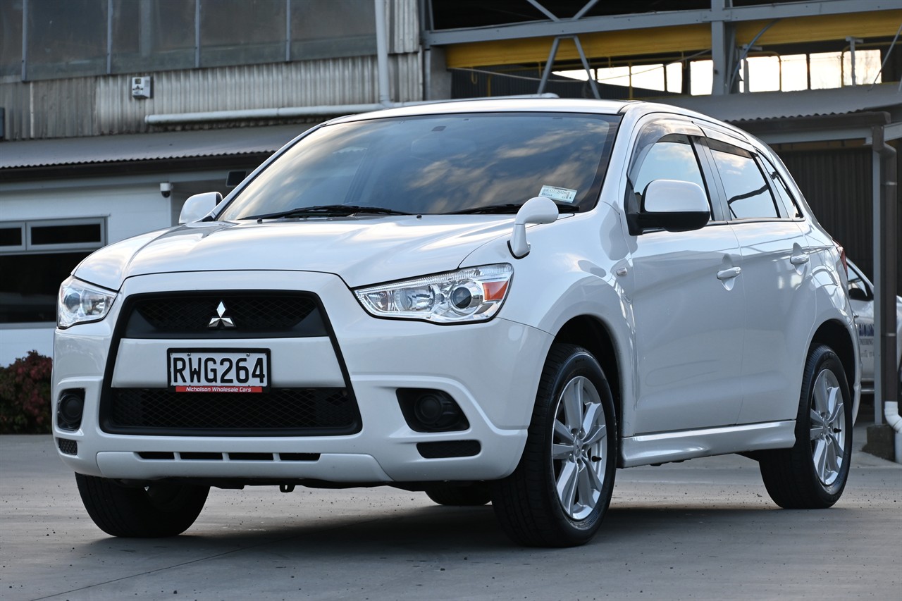 2012 Mitsubishi RVR