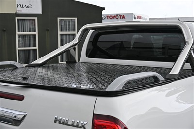 2018 Toyota Hilux - Thumbnail